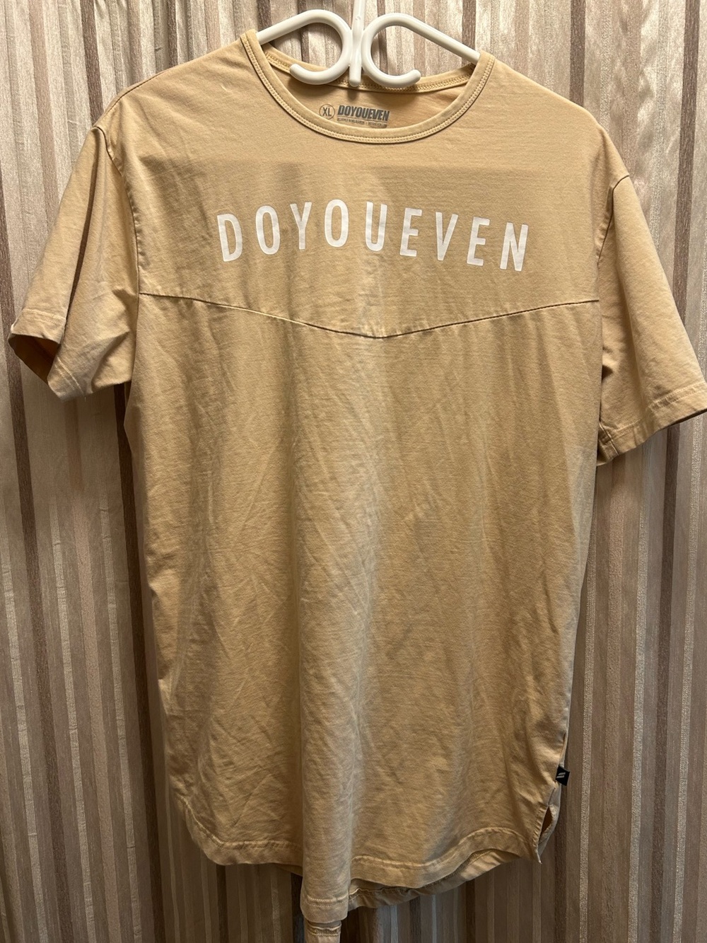 DOYOUEVEN Menโs Tan Logo T-Shirt, Size XL